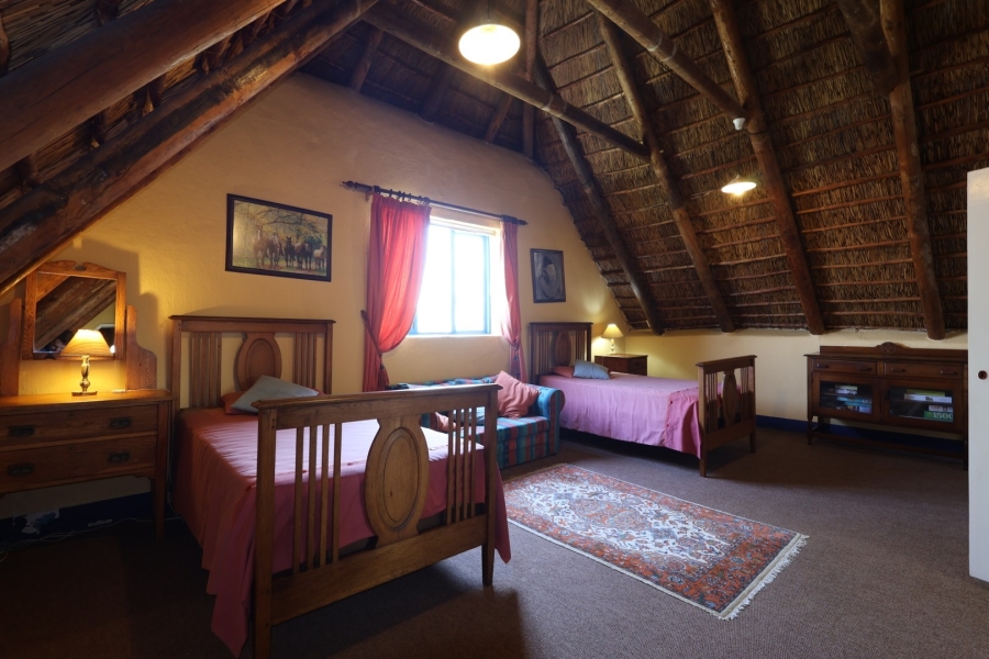 5 Bedroom Property for Sale in Wellington North Western Cape